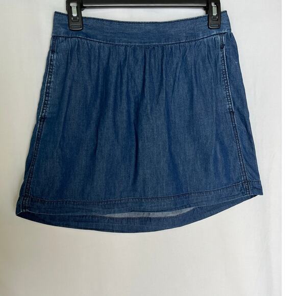 Old Navy Women's A-Line Chambray Skirt Size S Blue Short Casual Elastic Waist - Picture 1 of 8